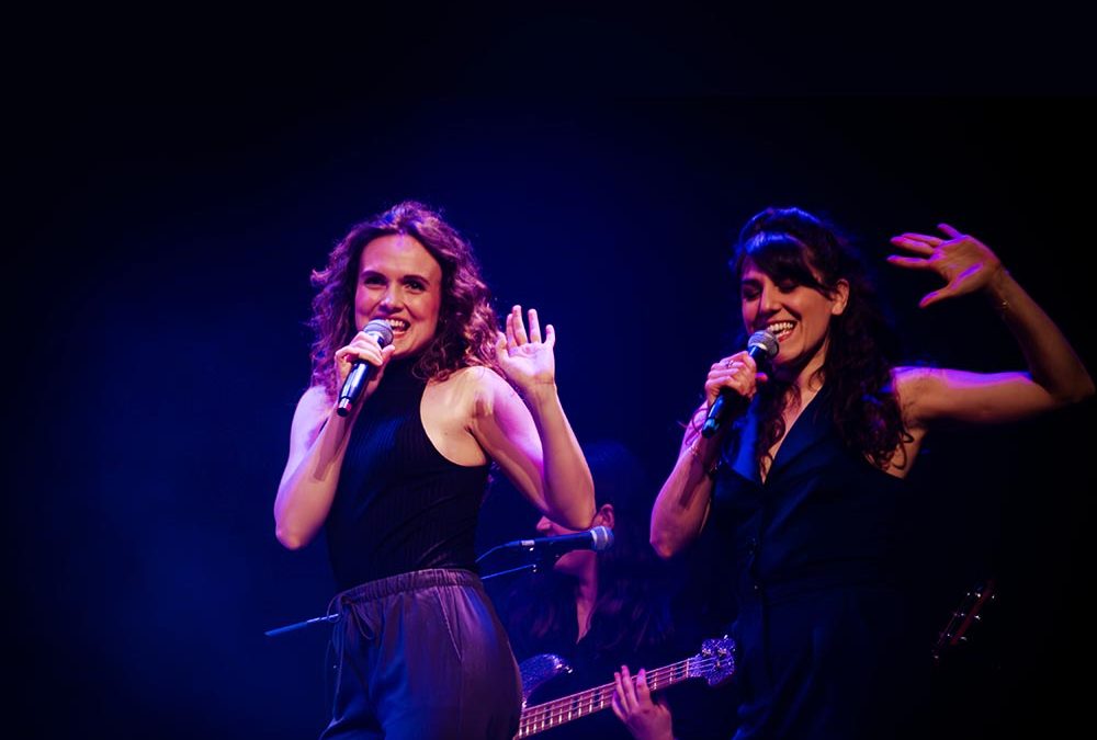 Show in French – ELLES: A Musical Tribute to Women by Les Funambules