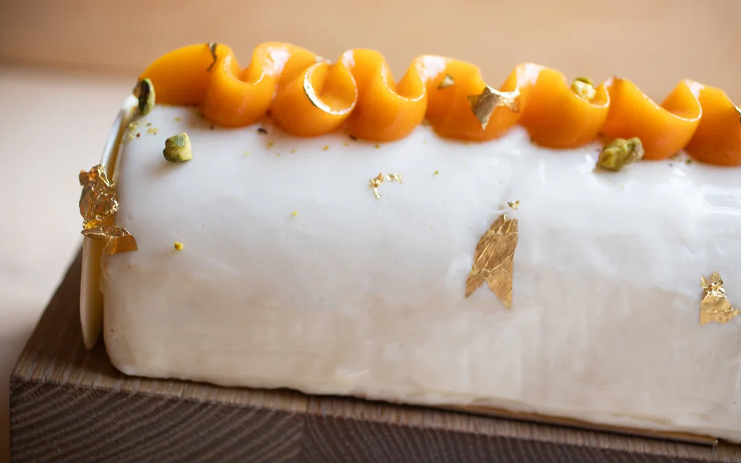 All I want for Christmas is Yule Logs – where to get them in the Bay?